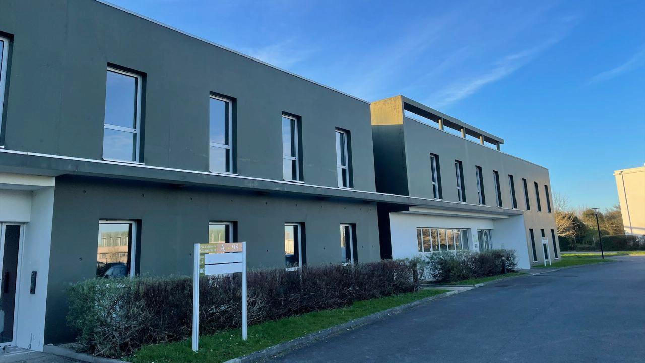 Bureau La-Chapelle-sur-Erdre 455m² Location bureau La-Chapelle-sur-Erdre Loire-Atlantique OLBUR2423295 0